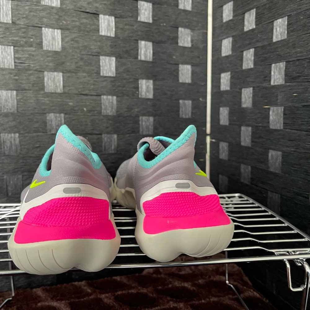 Walking shoes